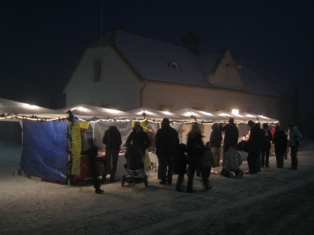 Zlonínské vánoční trhy 2010 minigolf